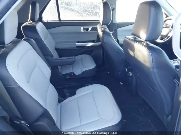 1FMSK8DH3MGB74218 2021 FORD EXPLORER - Image 8