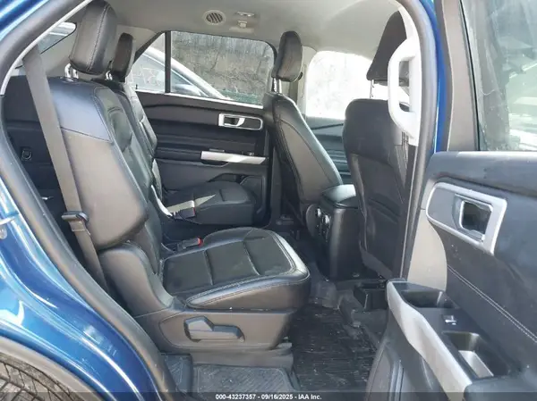1FMSK8DH3MGB93951 2021 FORD EXPLORER - Image 8