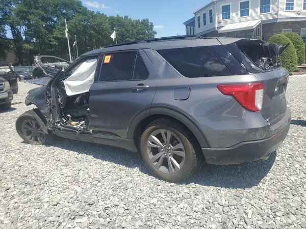 1FMSK8DH3MGC05855 2021 FORD EXPLORER - Image 2