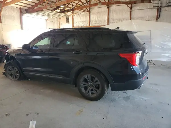 1FMSK8DH3MGC09775 2021 FORD EXPLORER - Image 2