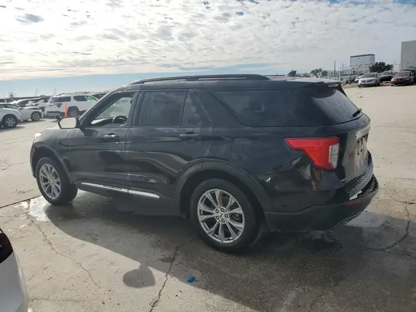 1FMSK8DH3MGC16743 2021 FORD EXPLORER - Image 2