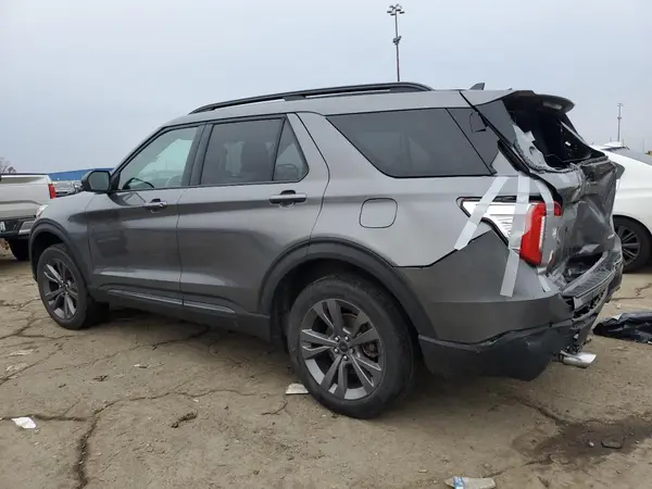 1FMSK8DH3MGC19450 2021 FORD EXPLORER - Image 2