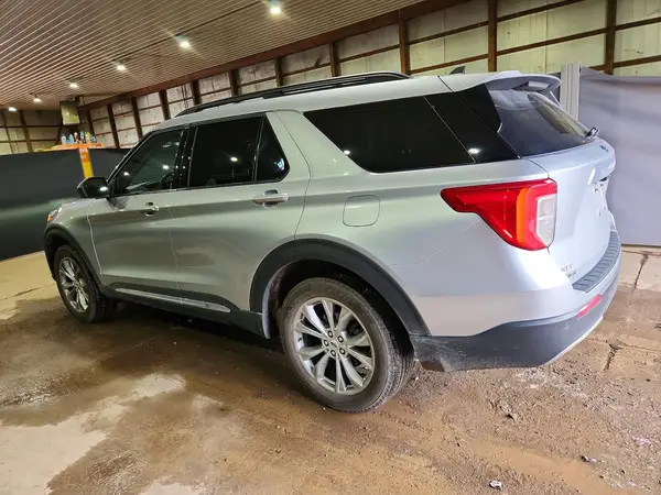 1FMSK8DH3NGA20125 2022 FORD EXPLORER - Image 2