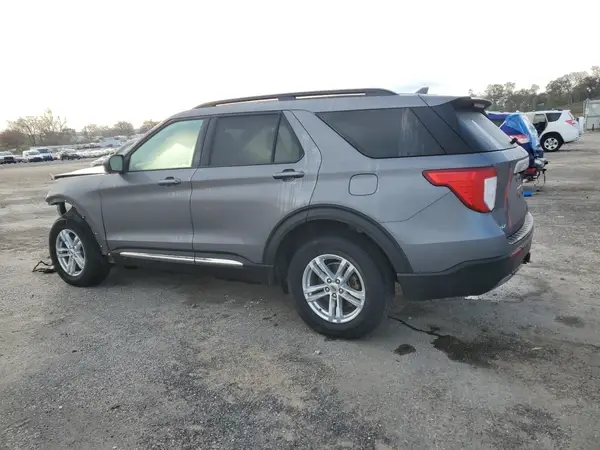 1FMSK8DH3NGA23882 2022 FORD EXPLORER - Image 2