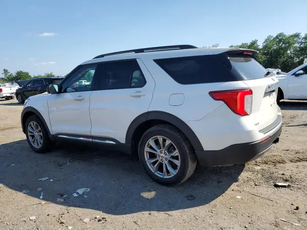 1FMSK8DH3NGA37233 2022 FORD EXPLORER - Image 2