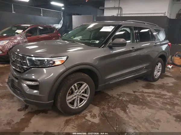 1FMSK8DH3NGA38107 2022 FORD EXPLORER - Image 2