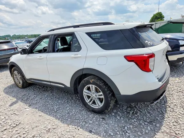 1FMSK8DH3NGA62830 2022 FORD EXPLORER - Image 2
