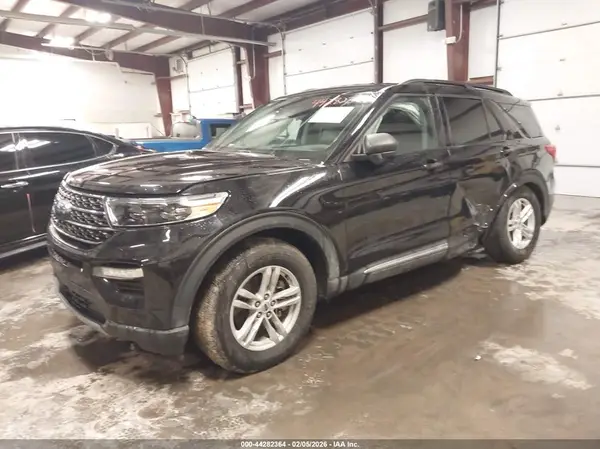 1FMSK8DH3NGA73312 2022 FORD EXPLORER - Image 2