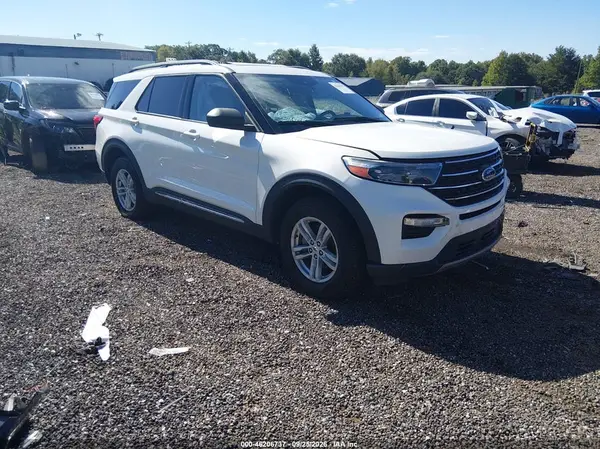 1FMSK8DH3NGA89526 2022 FORD EXPLORER - Image 1