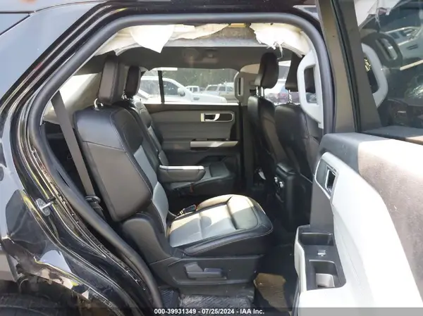 1FMSK8DH3NGB26882 2022 FORD EXPLORER - Image 8