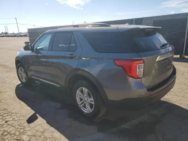 1FMSK8DH3NGB34433 2022 FORD EXPLORER - Image 2