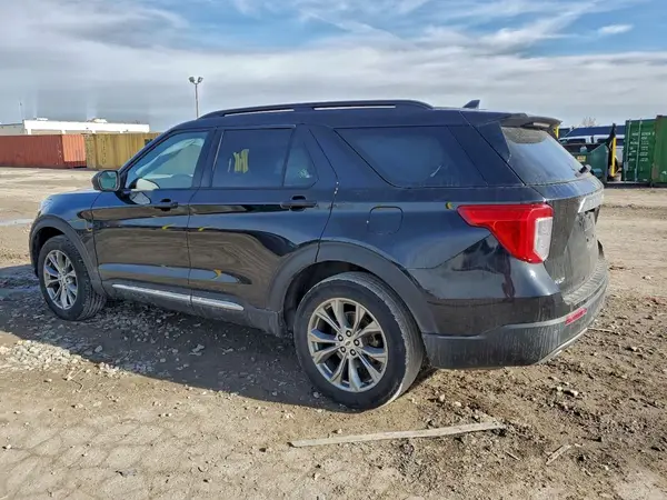 1FMSK8DH3NGB48641 2022 FORD EXPLORER - Image 2