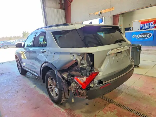 1FMSK8DH3NGB69926 2022 FORD EXPLORER - Image 2