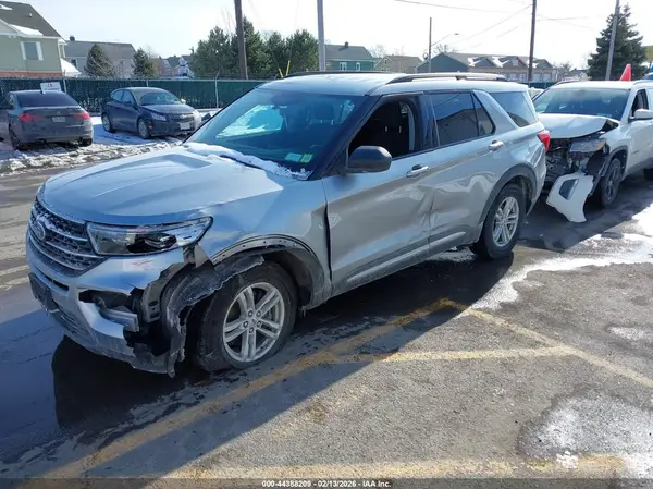 1FMSK8DH3NGB70154 2022 FORD EXPLORER - Image 2