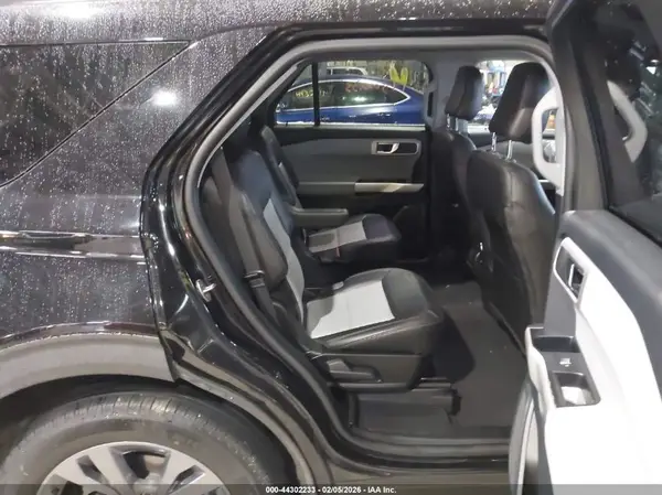1FMSK8DH3NGB70185 2022 FORD EXPLORER - Image 8
