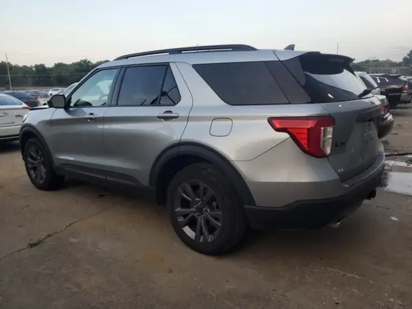 1FMSK8DH3NGB73006 2022 FORD EXPLORER - Image 2