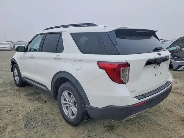 1FMSK8DH3NGB81896 2022 FORD EXPLORER - Image 2