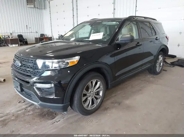 1FMSK8DH3NGB97645 2022 FORD EXPLORER - Image 2