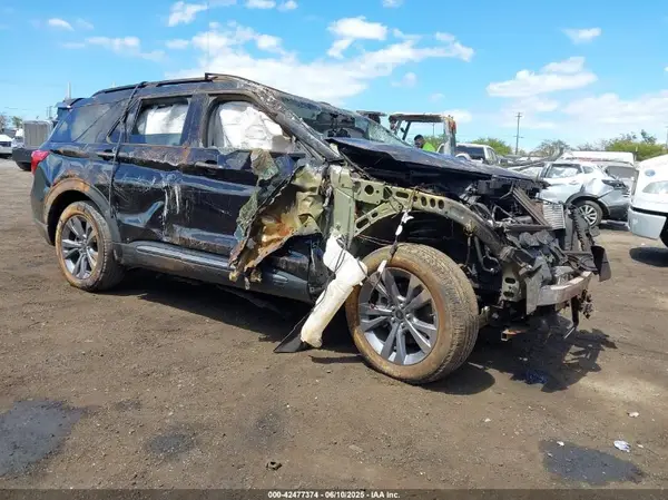 1FMSK8DH3NGC08496 2022 FORD EXPLORER - Image 1