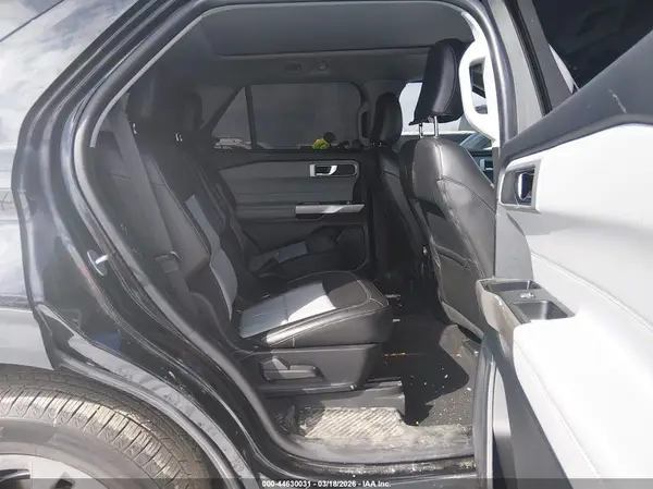 1FMSK8DH3NGC17022 2022 FORD EXPLORER - Image 8