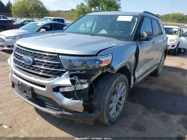 1FMSK8DH3PGA41382 2023 FORD EXPLORER - Image 2