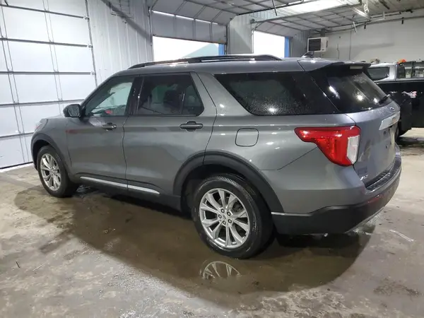 1FMSK8DH3PGA44640 2023 FORD EXPLORER - Image 2