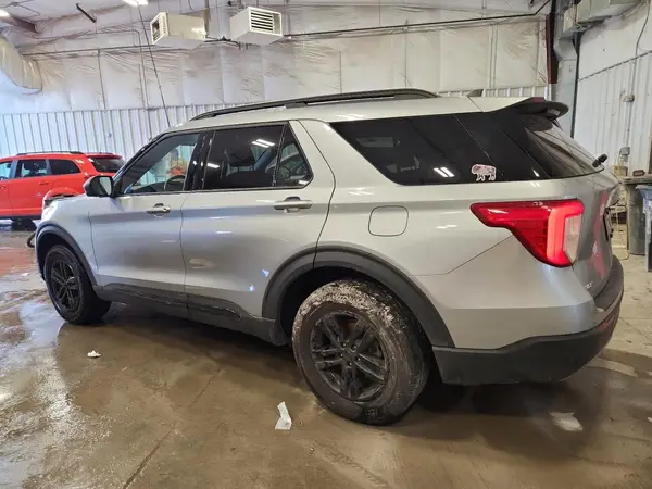 1FMSK8DH3PGA46808 2023 FORD EXPLORER - Image 2