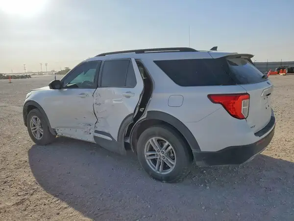 1FMSK8DH3PGA68971 2023 FORD EXPLORER - Image 2