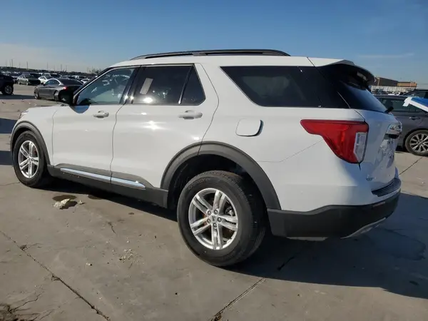 1FMSK8DH3PGB43474 2023 FORD EXPLORER - Image 2