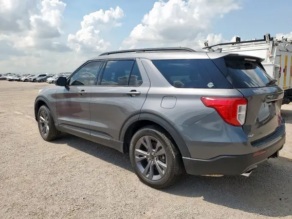 1FMSK8DH3PGB69301 2023 FORD EXPLORER - Image 2