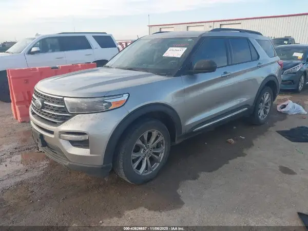 1FMSK8DH3PGC08064 2023 FORD EXPLORER - Image 2