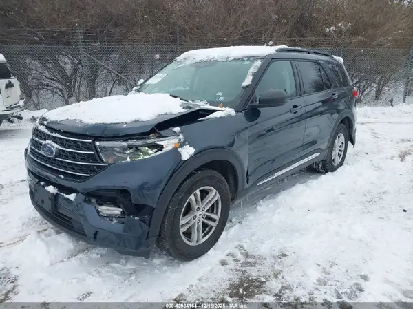 1FMSK8DH3RGA24682 2024 FORD EXPLORER - Image 2