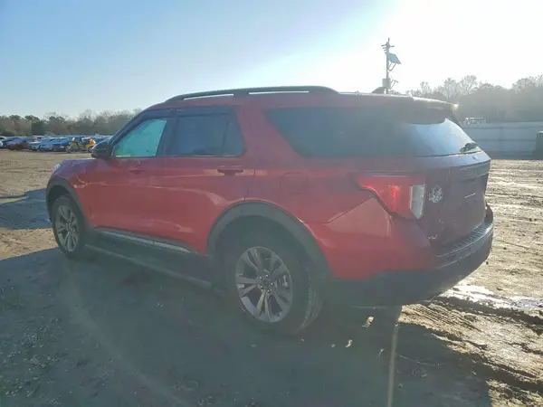 1FMSK8DH3RGA42177 2024 FORD EXPLORER - Image 2