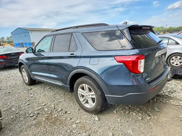 1FMSK8DH3RGA43216 2024 FORD EXPLORER - Image 2