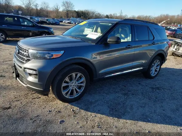 1FMSK8DH3RGA55625 2024 FORD EXPLORER - Image 2