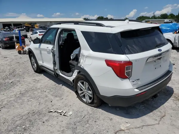 1FMSK8DH3RGA90763 2024 FORD EXPLORER - Image 2