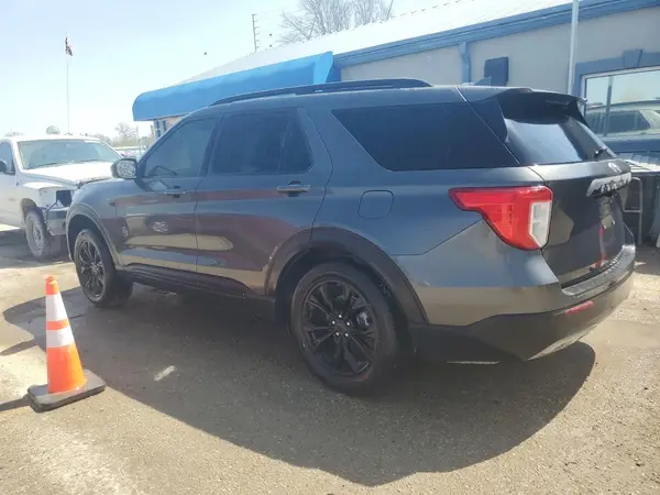1FMSK8DH4LGC28785 2020 FORD EXPLORER - Image 2