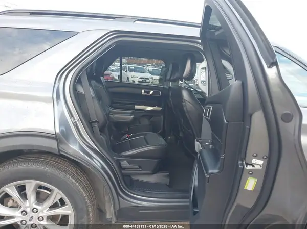 1FMSK8DH4MGA22013 2021 FORD EXPLORER - Image 8
