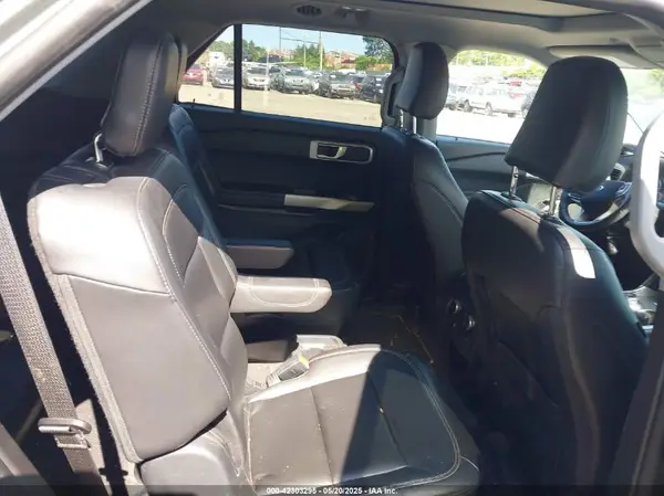 1FMSK8DH4MGA26515 2021 FORD EXPLORER - Image 8