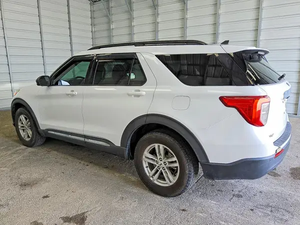 1FMSK8DH4MGA55741 2021 FORD EXPLORER - Image 2
