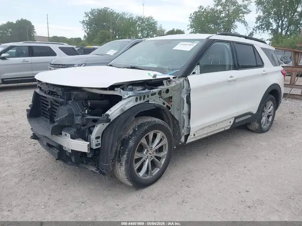 1FMSK8DH4MGC46916 2021 FORD EXPLORER - Image 2