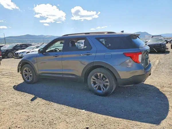 1FMSK8DH4NGA00966 2022 FORD EXPLORER - Image 2