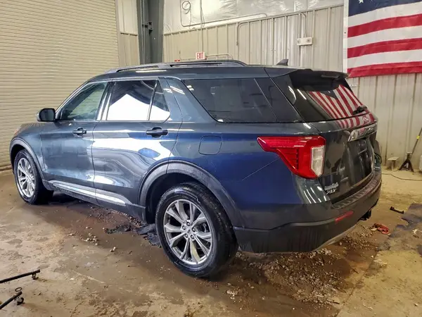 1FMSK8DH4NGA15032 2022 FORD EXPLORER - Image 2