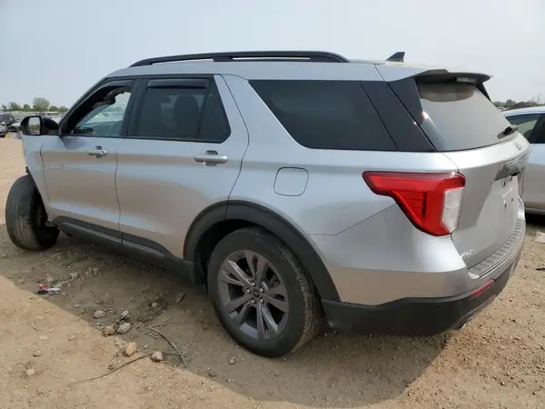 1FMSK8DH4NGA23440 2022 FORD EXPLORER - Image 2