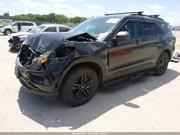 1FMSK8DH4NGA33143 2022 FORD EXPLORER - Image 2