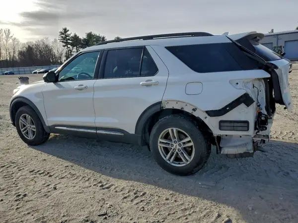 1FMSK8DH4NGA34163 2022 FORD EXPLORER - Image 2