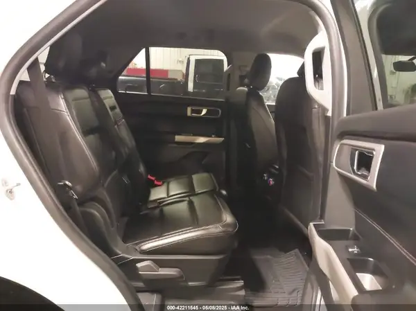 1FMSK8DH4NGB05636 2022 FORD EXPLORER - Image 8
