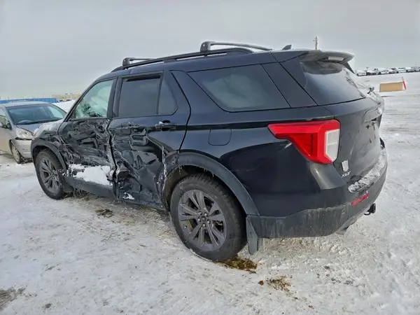 1FMSK8DH4NGB18189 2022 FORD EXPLORER - Image 2