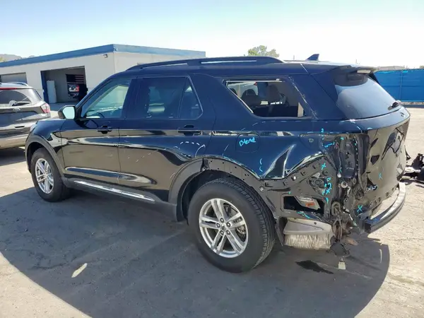 1FMSK8DH4NGB19293 2022 FORD EXPLORER - Image 2