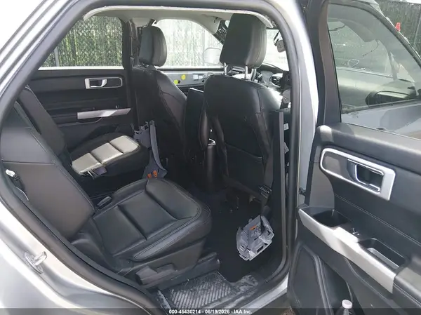 1FMSK8DH4NGB39110 2022 FORD EXPLORER - Image 8